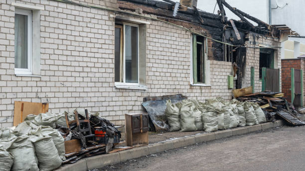 24/7 Emergency Fire Damage Removal experts in Lewisville, WA